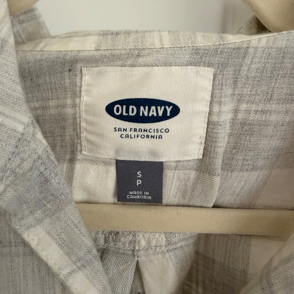 Old Navy Gray/White Flannel - Picture 3 of 3